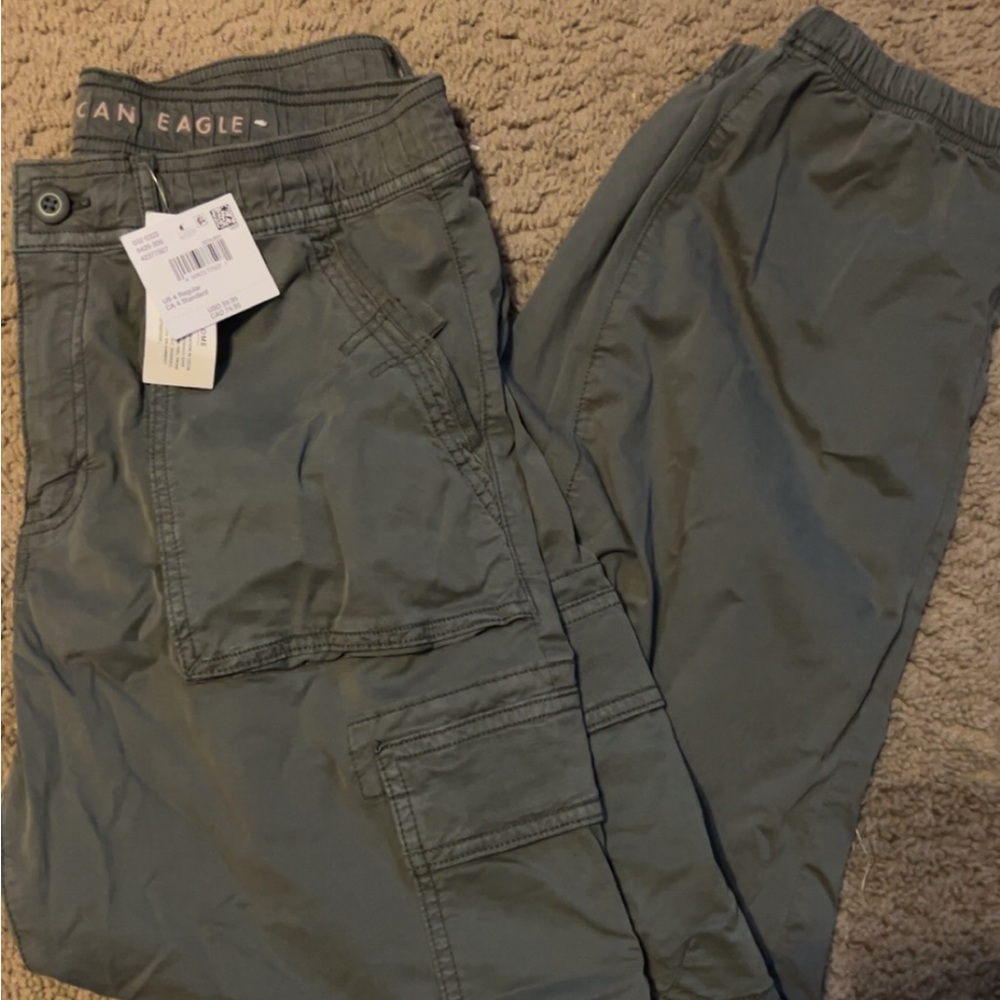 American Eagle Outfitters Men's Olive Cargo Pants